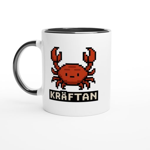Vit mugg med pixelgrafik av en krabba och texten “Kräftan” – rolig mugg med tryck i retrostil för stjärntecknet Kräftan